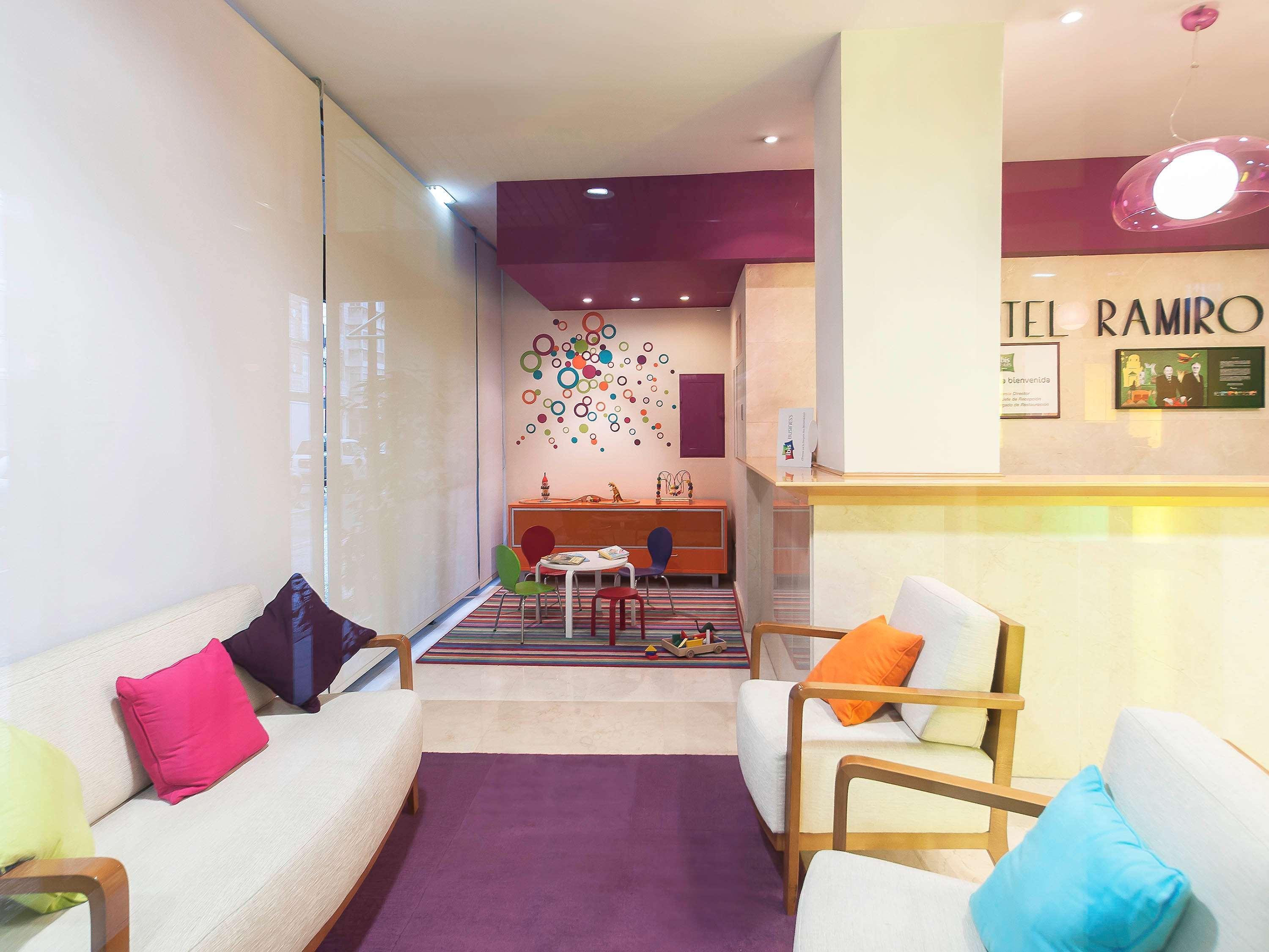 Hotel Ibis Styles Zaragoza Ramiro I Exteriér fotografie
