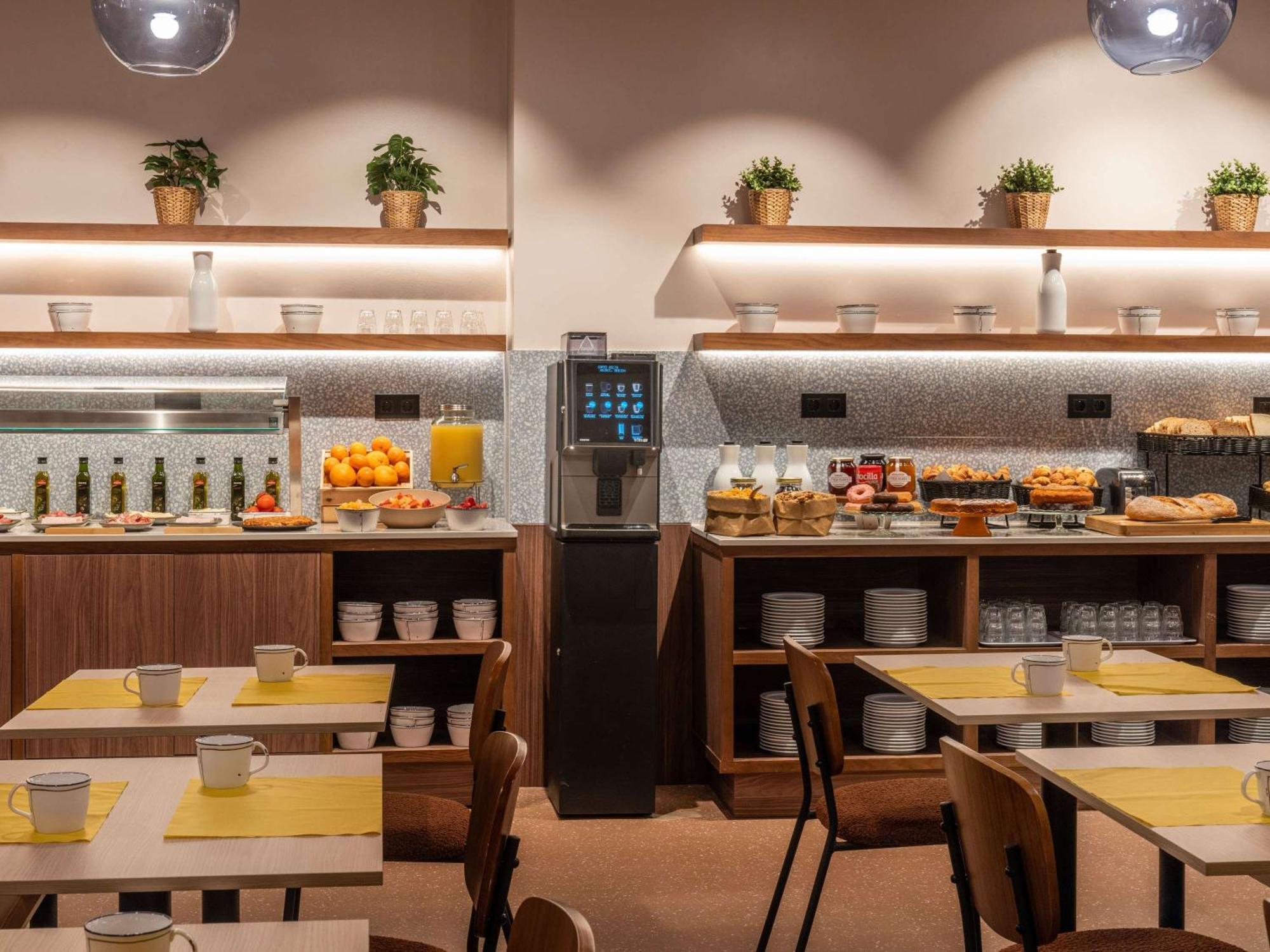 Hotel Ibis Styles Zaragoza Ramiro I Exteriér fotografie