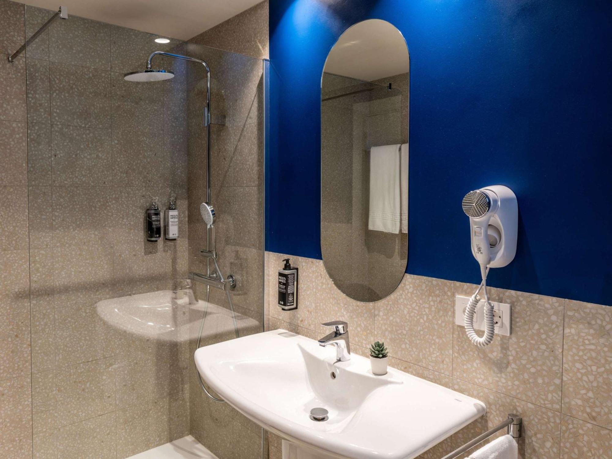 Hotel Ibis Styles Zaragoza Ramiro I Exteriér fotografie
