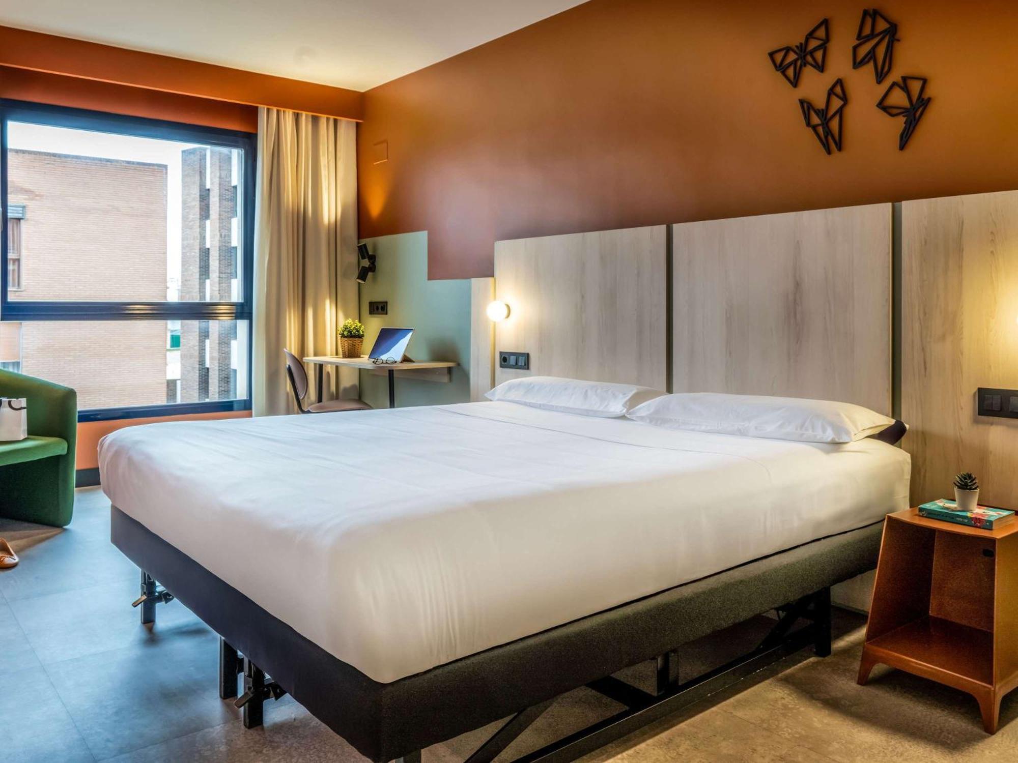 Hotel Ibis Styles Zaragoza Ramiro I Exteriér fotografie